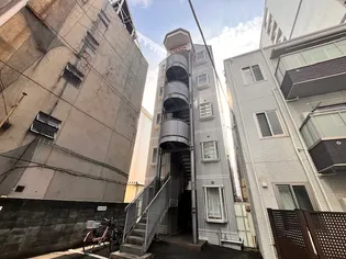 メゾンナバタ一番町【1階】の外観