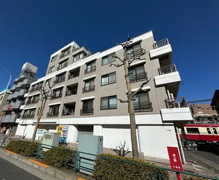 グランレイム羽田【4階】の外観