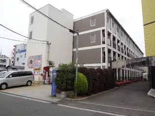 マンスリー綱島【4階】の外観