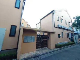 パームグローヴ【2階】の外観