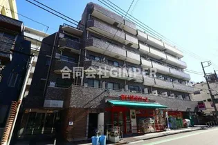 東京都新宿区西五軒町【マンション】の外観