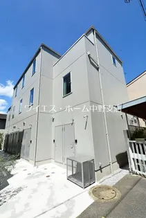 snUg10(スナッグテン)の外観