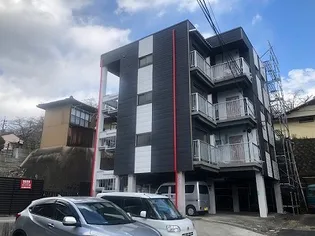 ラ・パルテール山下【4階】の外観