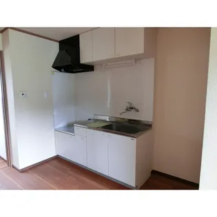 メゾンリバージュ【1階】のキッチン