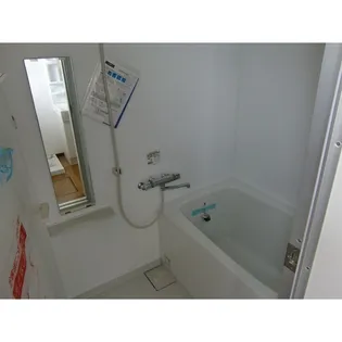 メゾンリバージュ【1階】の風呂