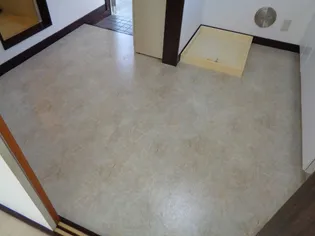 リズム和光【2階】の玄関