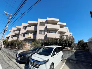 ヴィラコート青葉台【3階】の外観