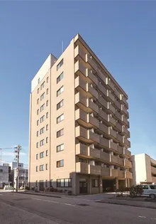 ドミール金沢駅西【3階】の外観