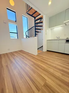 アリビア藤江の居間