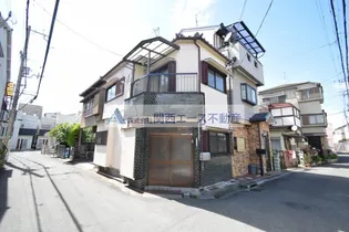 大阪府大東市南津の辺町【一戸建】の外観