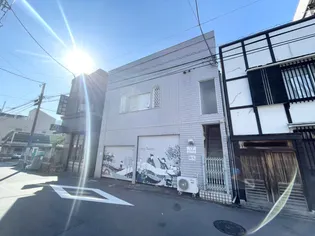 パルセ藍染【2階】の外観