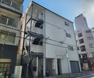 ハウスリーブス【4階】の外観