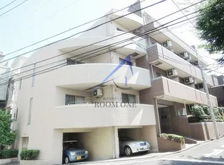 ラグジュアリーアパートメント目黒東山【2階】の外観