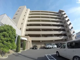 大阪府大阪市淀川区三国本町1【マンション】の外観