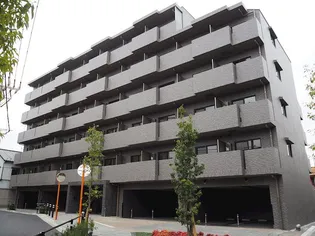 東京都板橋区泉町【マンション】の外観