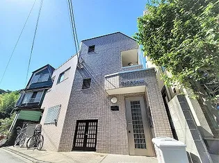 ヴィラ目白学園【2階】の外観