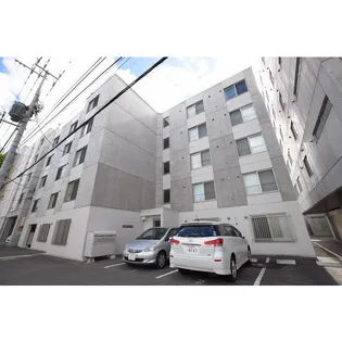 北海道札幌市中央区北五条西17【マンション】の外観