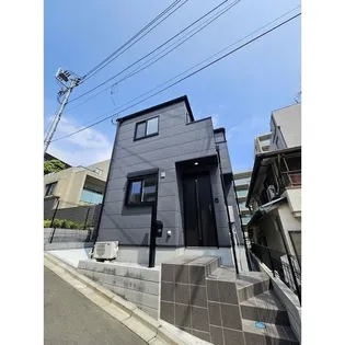 東京都新宿区中落合2【一戸建】の外観