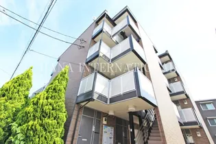 レオパレスブリエスト【4階】の外観