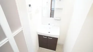 メゾンモンマルトル西古河【1階】の内装