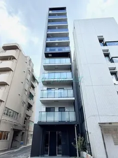 東京都新宿区四谷三栄町【マンション】の外観