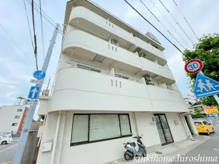 西原ビル【4階】の外観