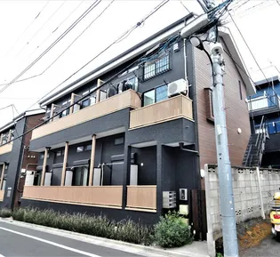 Akari habite B棟【1階】の外観