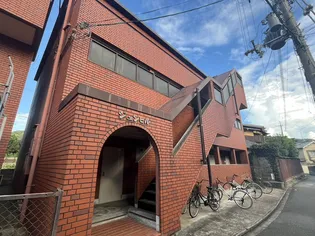 ジュンヒル【2階】の外観