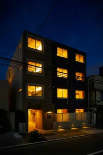 東京都北区中里2【マンション】の外観