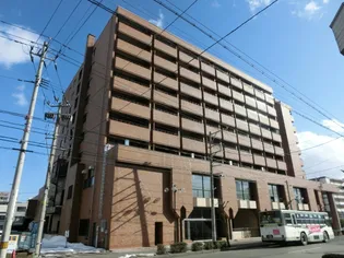 飛島さんきょうプラザ【3階】の外観