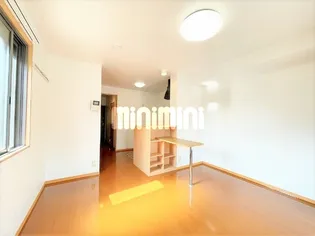 Ma cherie(マシェリー) C【1階】の居間