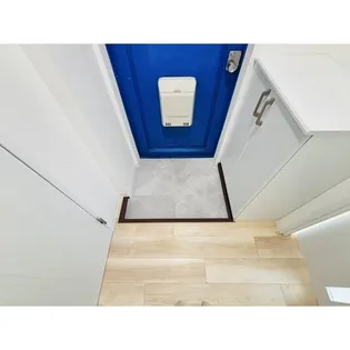 ベルエール上浜【2階】の玄関