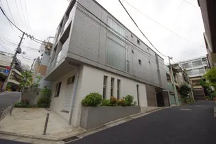 グラストーンズの画像