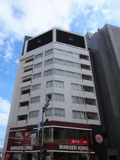 クロスビル ロイヤルパレス【3階】の外観