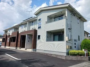 ラティアの画像