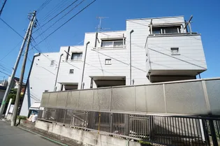 ラークハイネスの画像