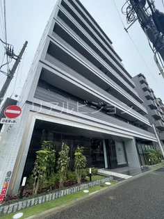 アジールコート三軒茶屋【4階】の外観