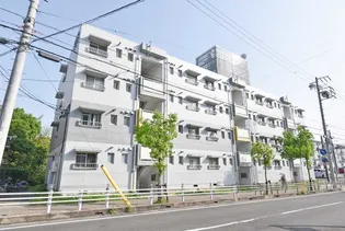 UR鳴海【2階】の外観