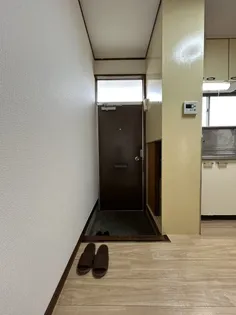 コーポミヤビ【2階】の玄関