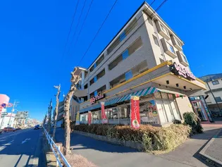 エステートワン【3階】の外観