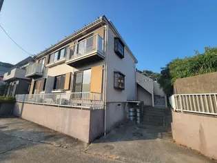 神奈川県足柄下郡真鶴町岩【アパート】の外観