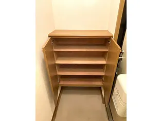 ネオ・コーポ・リラA棟【1階】の玄関