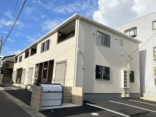 リーブルファイン両新田西町【1階】の外観