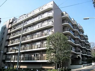 東京都港区南麻布4【マンション】の外観