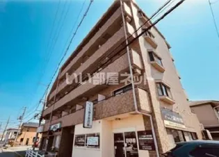 リバーサイド岡田【4階】の外観
