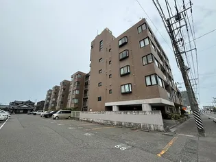 ロイヤルマンション【5階】の外観