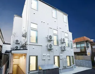 東京都新宿区北新宿3【アパート】の外観