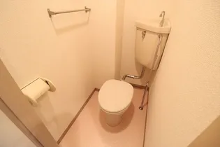 セレクションKUKI【1階】の内装