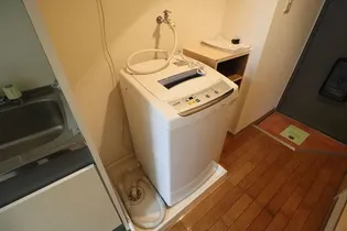 セレクションKUKI【1階】の内装