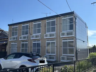 アラン【2階】の外観